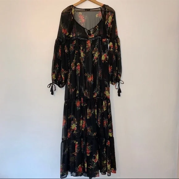 Forever 21 | Dresses | Floral Chiffon Black Dress | Poshmark